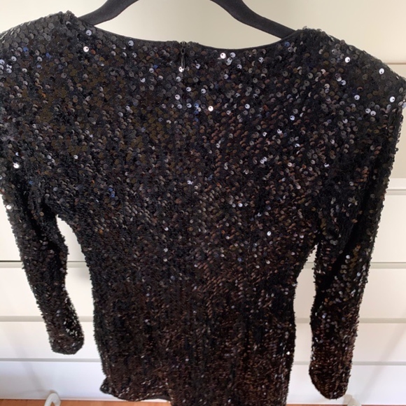Black long sleeve sequins dress - Picture 3 of 5